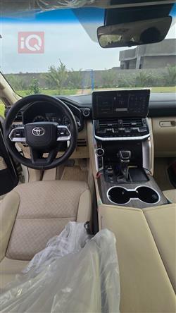 تويوتا لاندكروزر